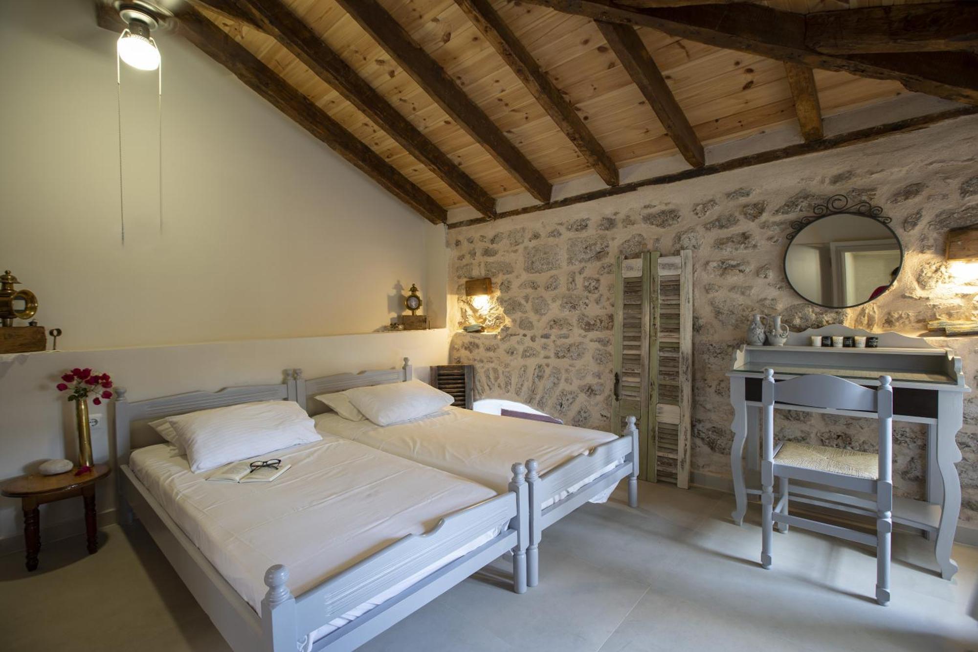 Villa Electra Chalki Town Exterior photo